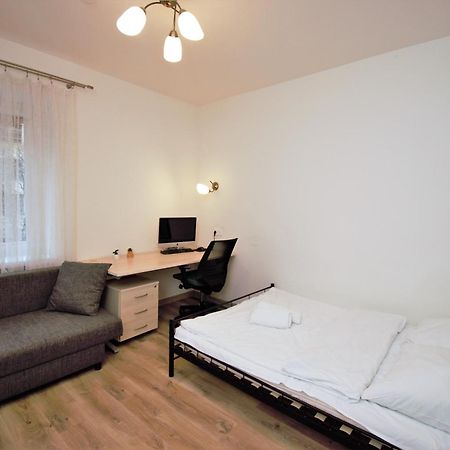 Roomspoznan Pl - Ogrodowa 9 - 24H Self Check-In Kültér fotó