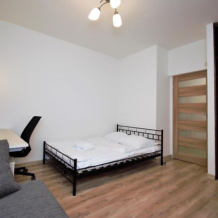 Roomspoznan Pl - Ogrodowa 9 - 24H Self Check-In Kültér fotó